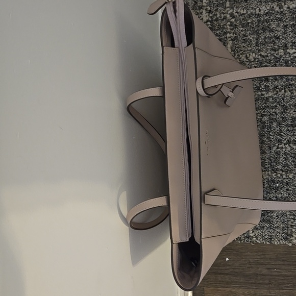 Kate Spade tote - Picture 3 of 8